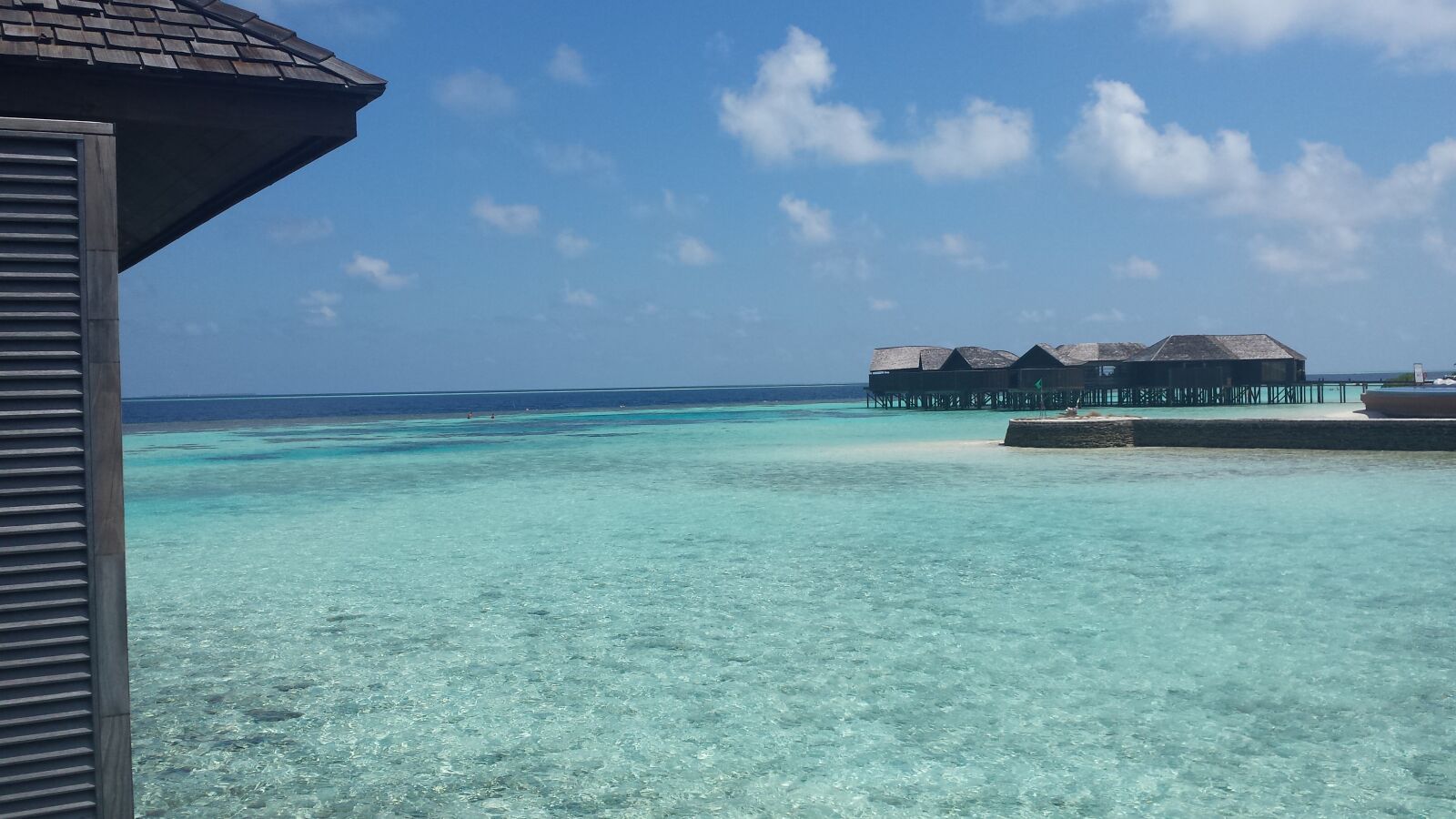 Samsung Galaxy S4 sample photo. Maldives island, turquoise water photography