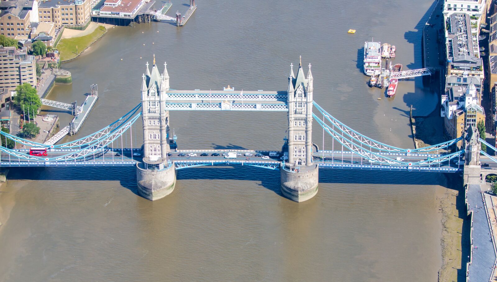 Canon EOS 5D Mark III sample photo. Tower bridge from the photography