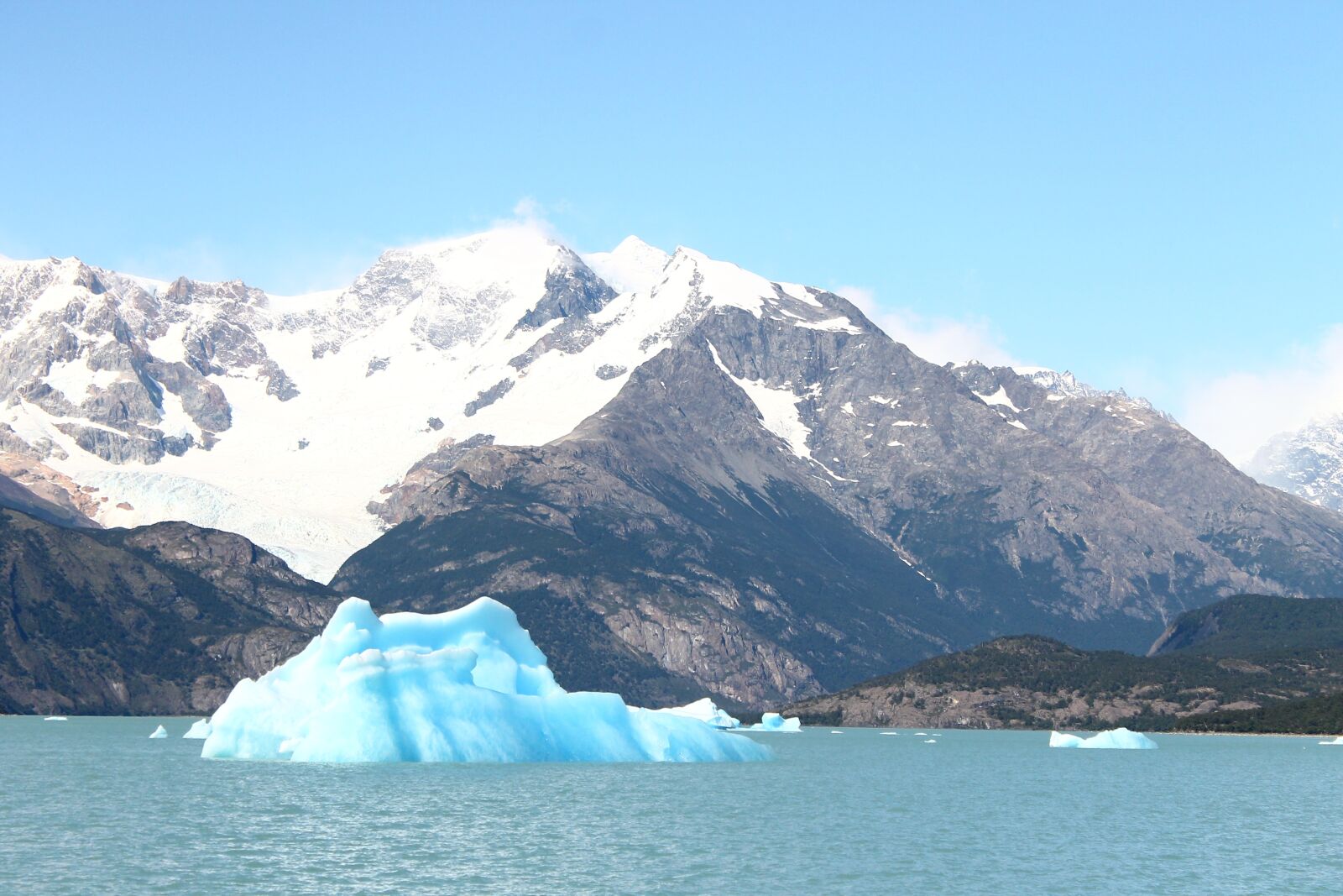 Canon EOS 1100D (EOS Rebel T3 / EOS Kiss X50) sample photo. Iceberg, argentina, patagonia photography