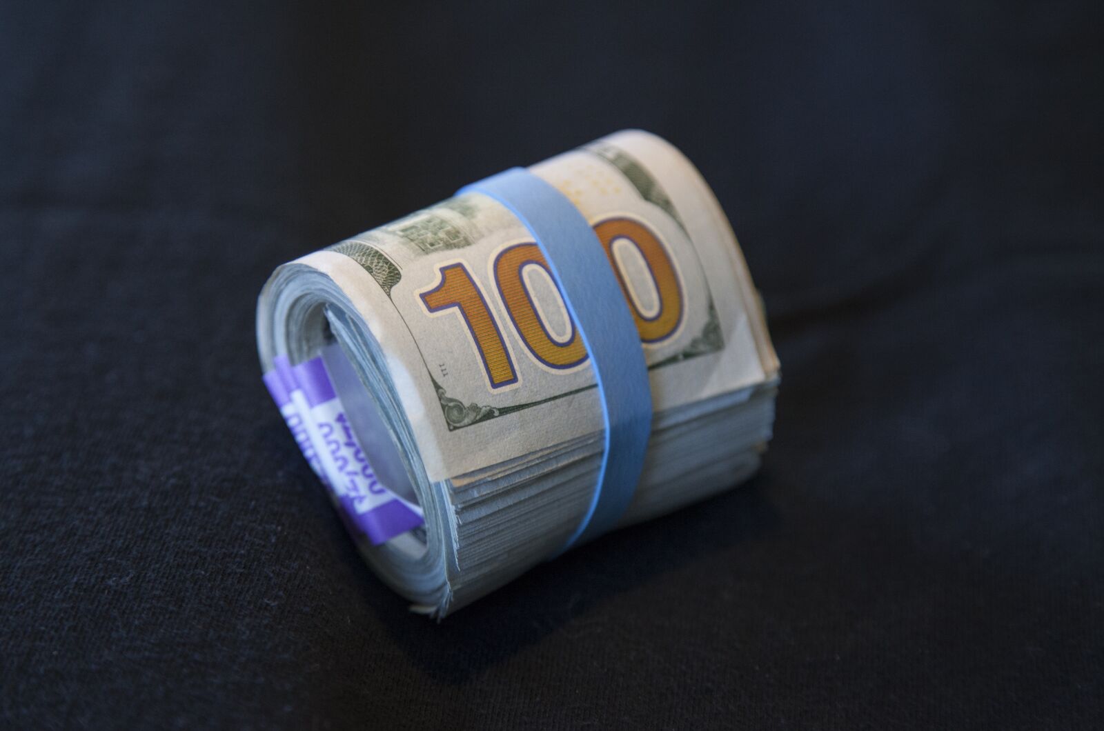 Canon EOS 5D Mark II sample photo. Money, cash, currency photography