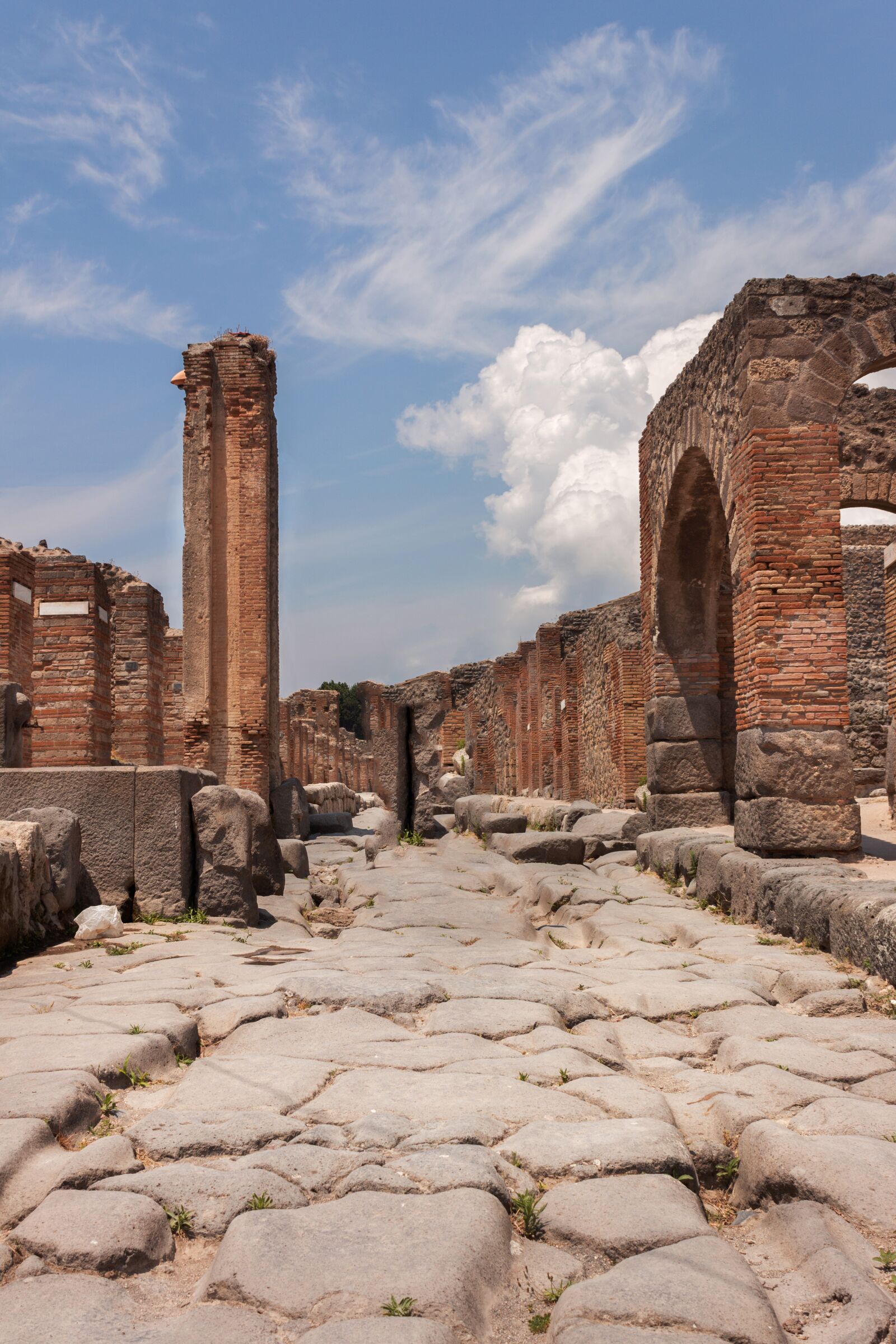 Canon EOS 700D (EOS Rebel T5i / EOS Kiss X7i) sample photo. Pompei, archeology, italy photography