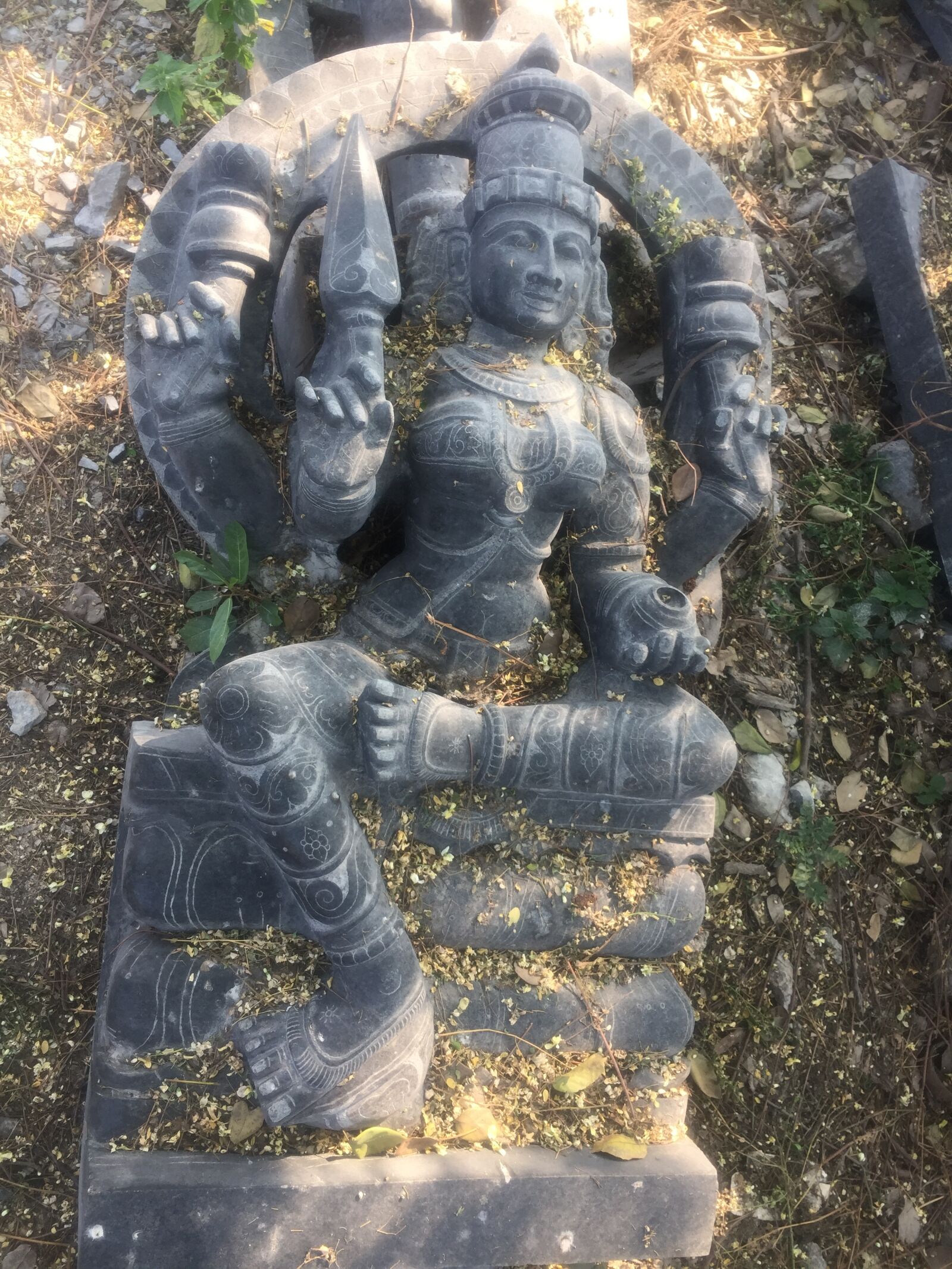 iPhone 6 Plus back camera 4.15mm f/2.2 sample photo. Mother earth, statue, earth photography