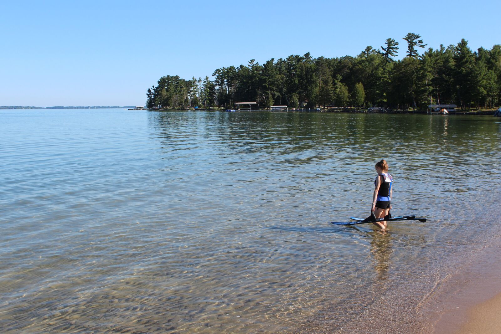 Canon EOS 600D (Rebel EOS T3i / EOS Kiss X5) sample photo. Water skiing, lake, michigan photography