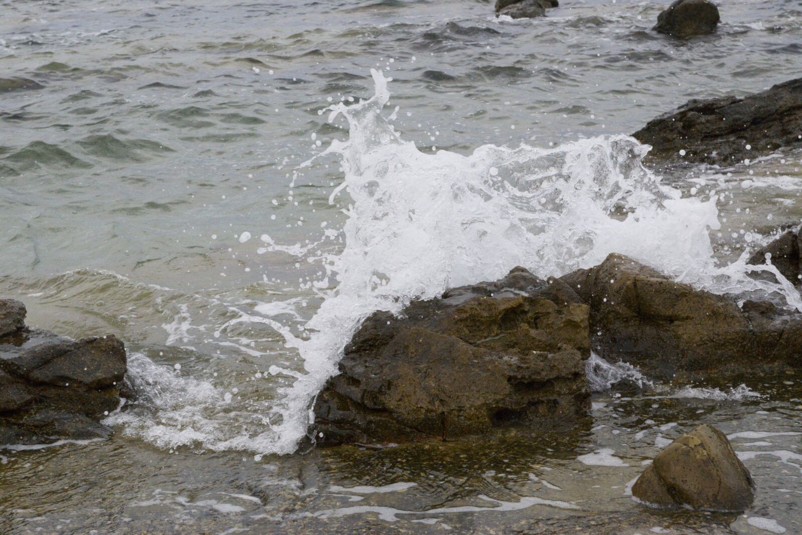 Sony DT 16-50mm F2.8 SSM sample photo. Sea, rock, water photography