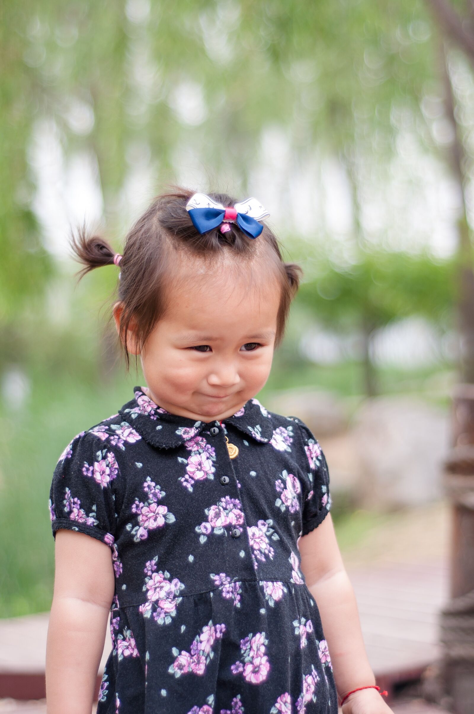 Nikon D90 sample photo. Grassland, joy, baby photography
