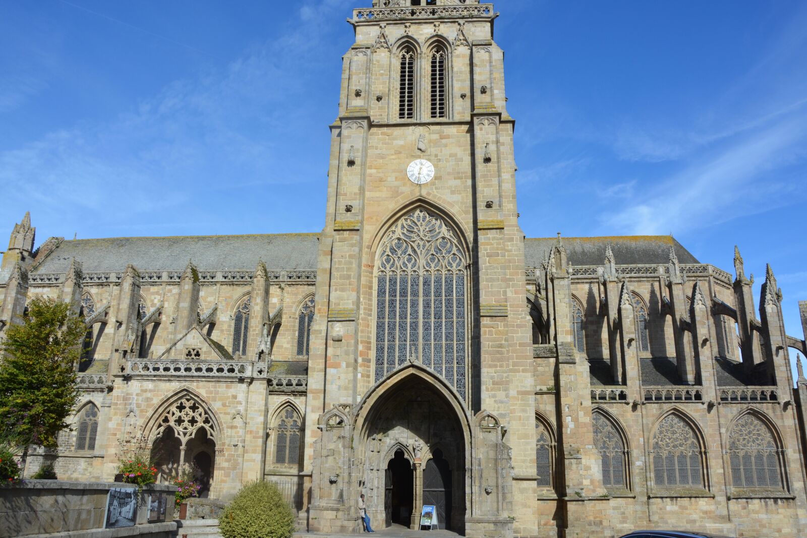 Nikon D5200 sample photo. Cathedral, tr guier, c photography