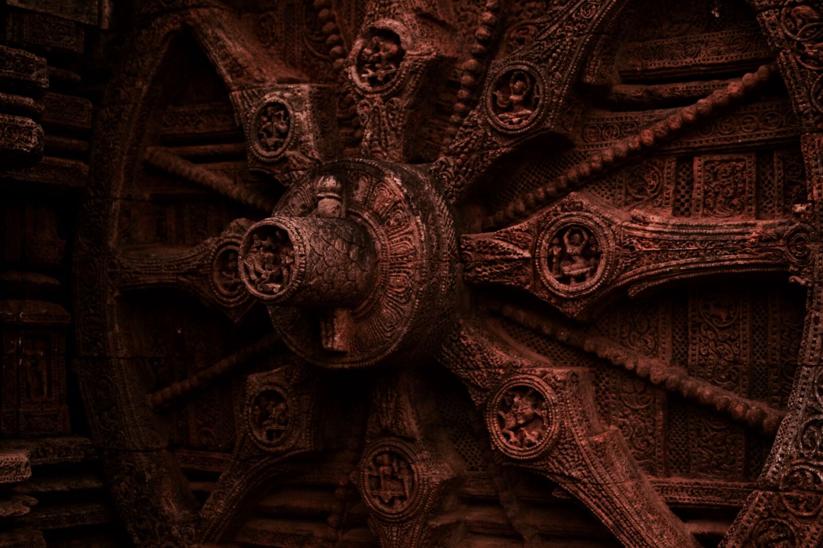 Nikon D3100 sample photo. Architecture, big, wheel, chakra photography