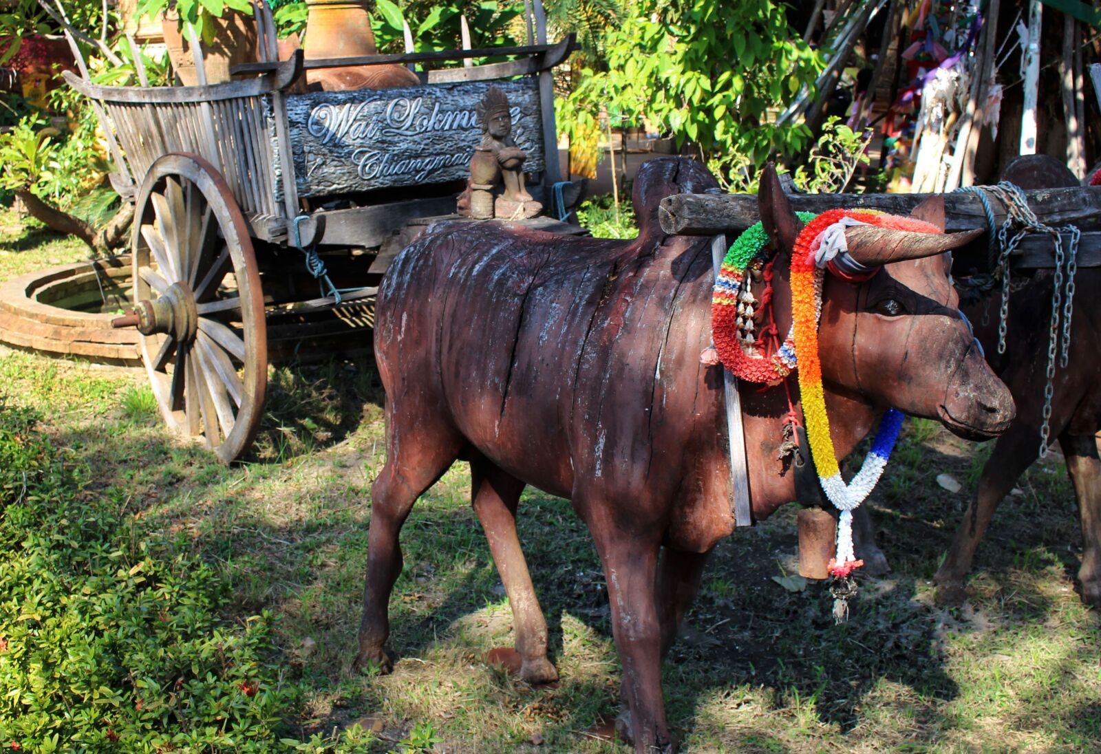 Canon EOS 700D (EOS Rebel T5i / EOS Kiss X7i) sample photo. Ox cart, sculpture, scene photography
