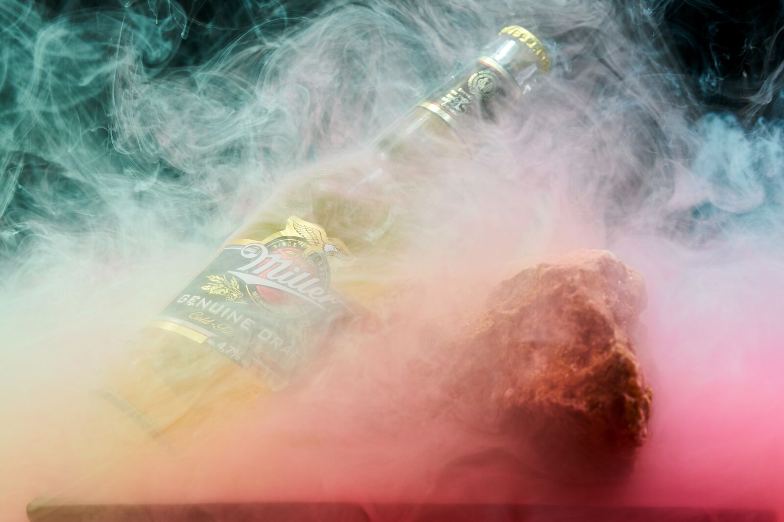 Sigma 85mm F1.4 DG HSM Art sample photo. Beer, miller, brand photography