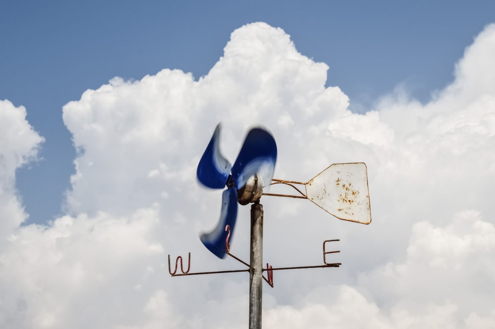 Nikon D3300 sample photo. Anemometer, wind gauge, wind photography