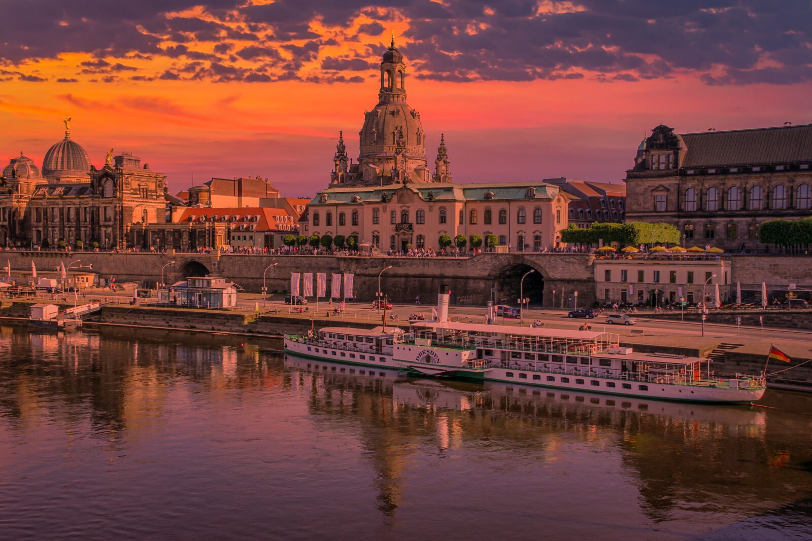 Canon EOS 60D sample photo. Dresden, germany, cityscape photography