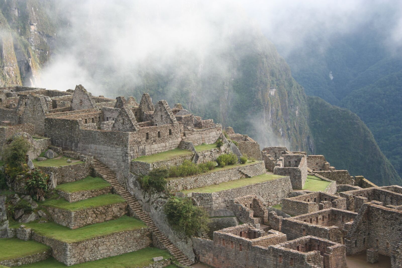 Canon EOS 350D (EOS Digital Rebel XT / EOS Kiss Digital N) sample photo. Peru, inca, trail photography