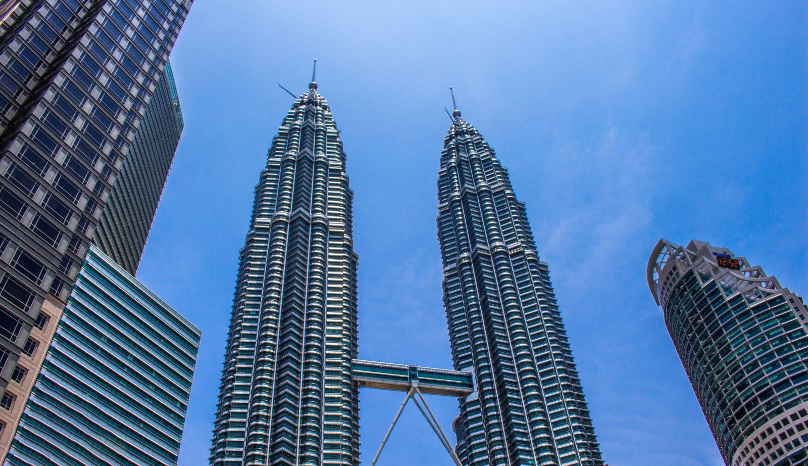 Canon EOS 700D (EOS Rebel T5i / EOS Kiss X7i) sample photo. Kuala lumpur, petronas towers photography