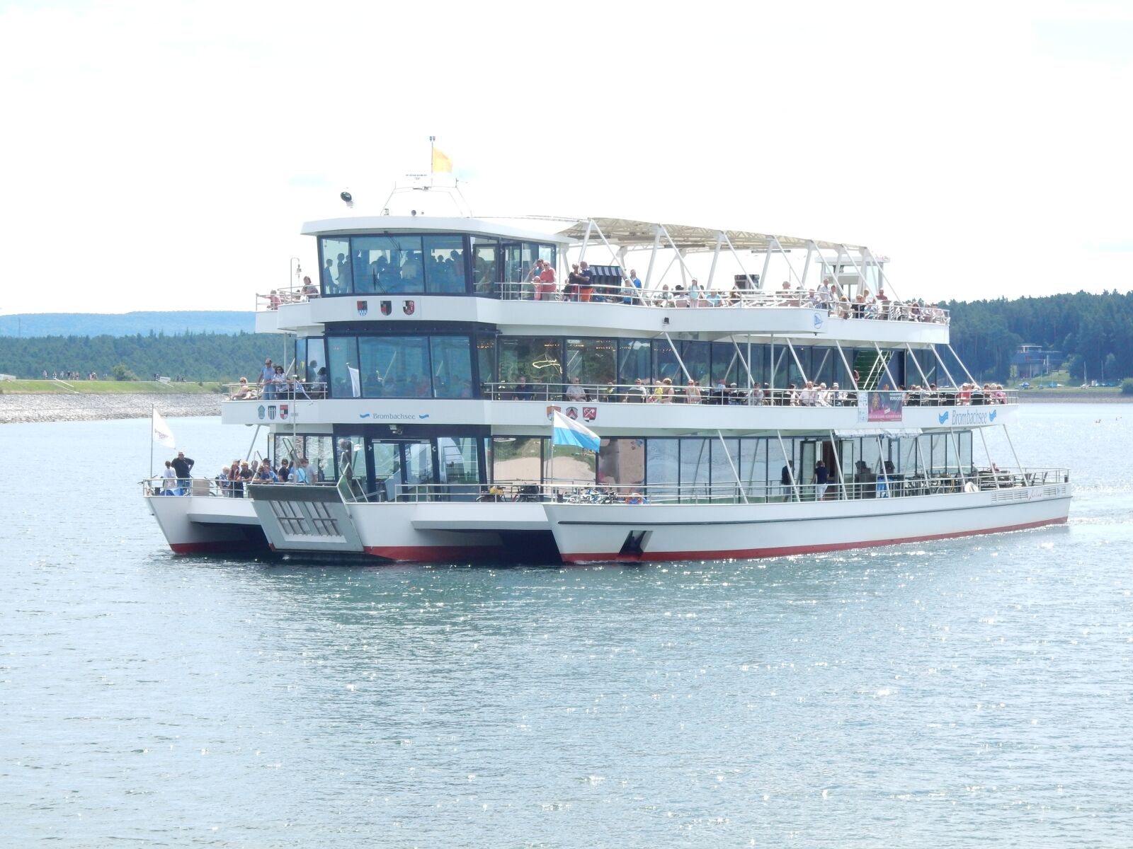 Nikon Coolpix S9700 sample photo. Lake, water, ship photography