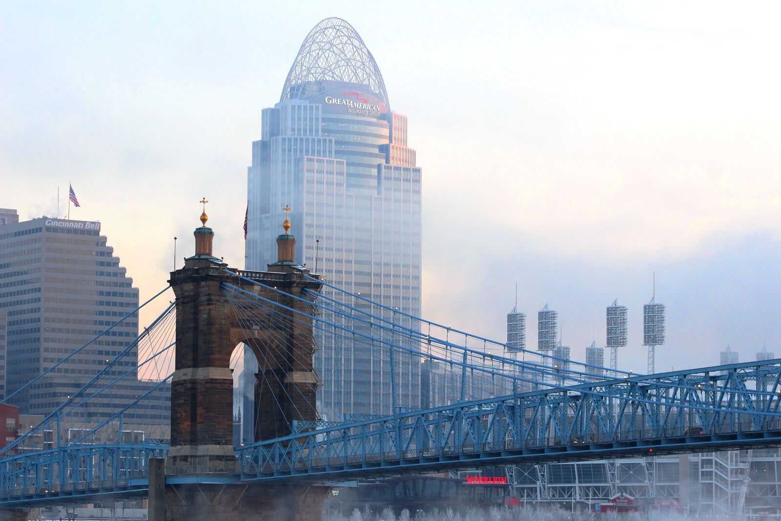 Canon EOS 600D (Rebel EOS T3i / EOS Kiss X5) sample photo. Architecture, city, cityscape photography