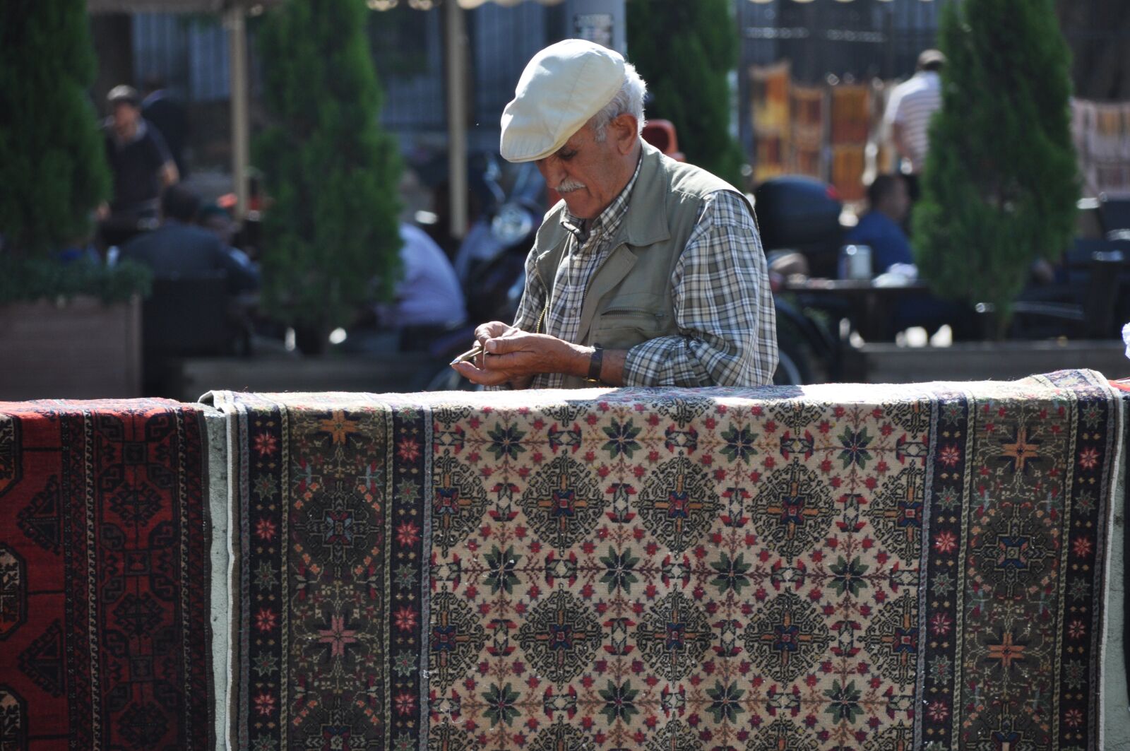 Nikon D5000 sample photo. Carpet dealers, carpet, istanbul photography