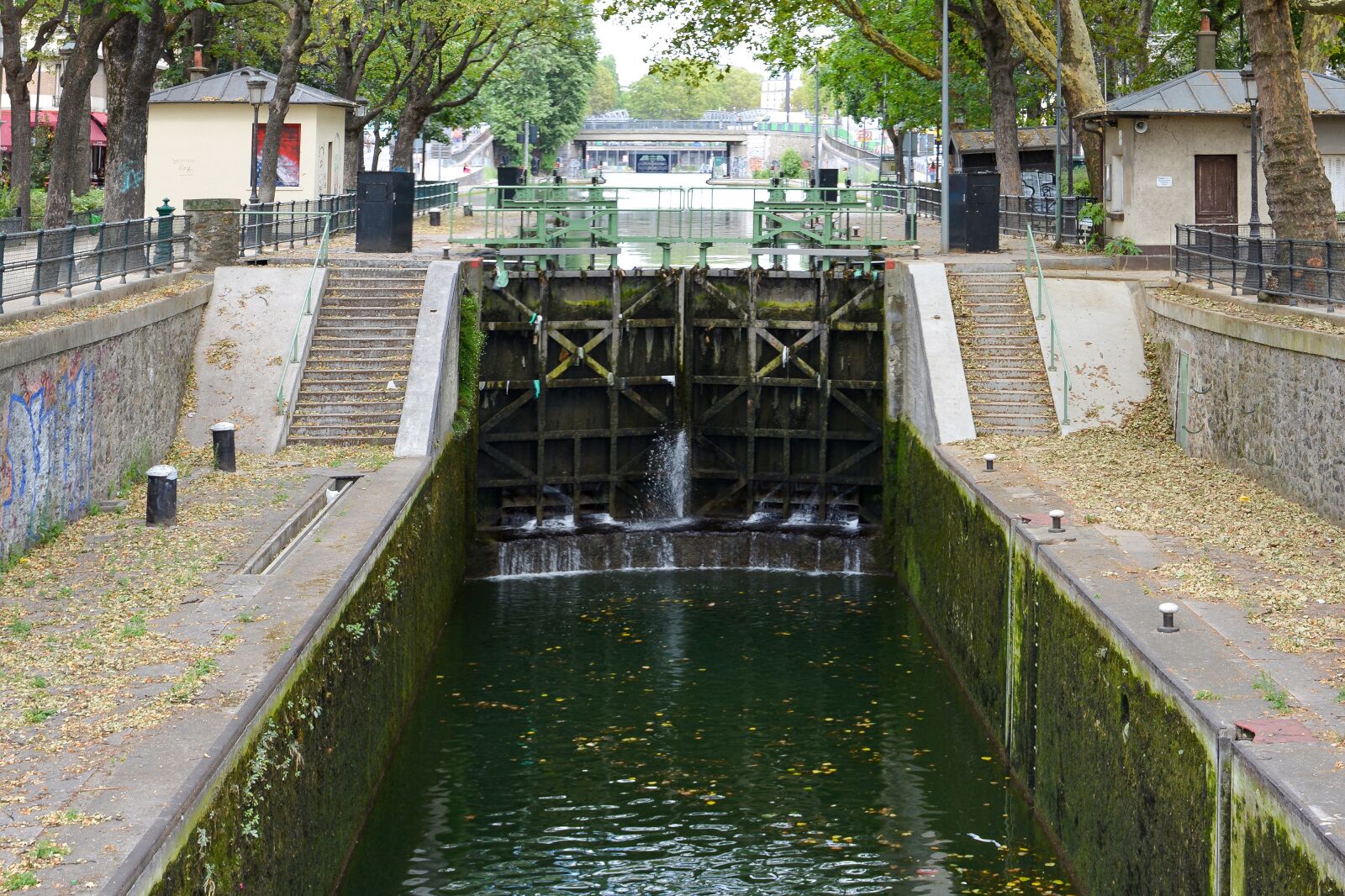Nikon D5200 sample photo. River, gate, architecture photography