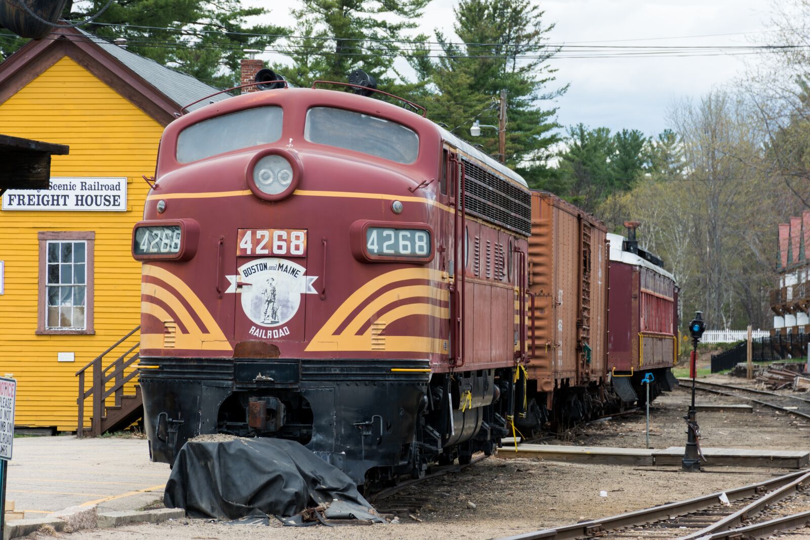 Nikon D7100 sample photo. Train, railroad track, railway photography