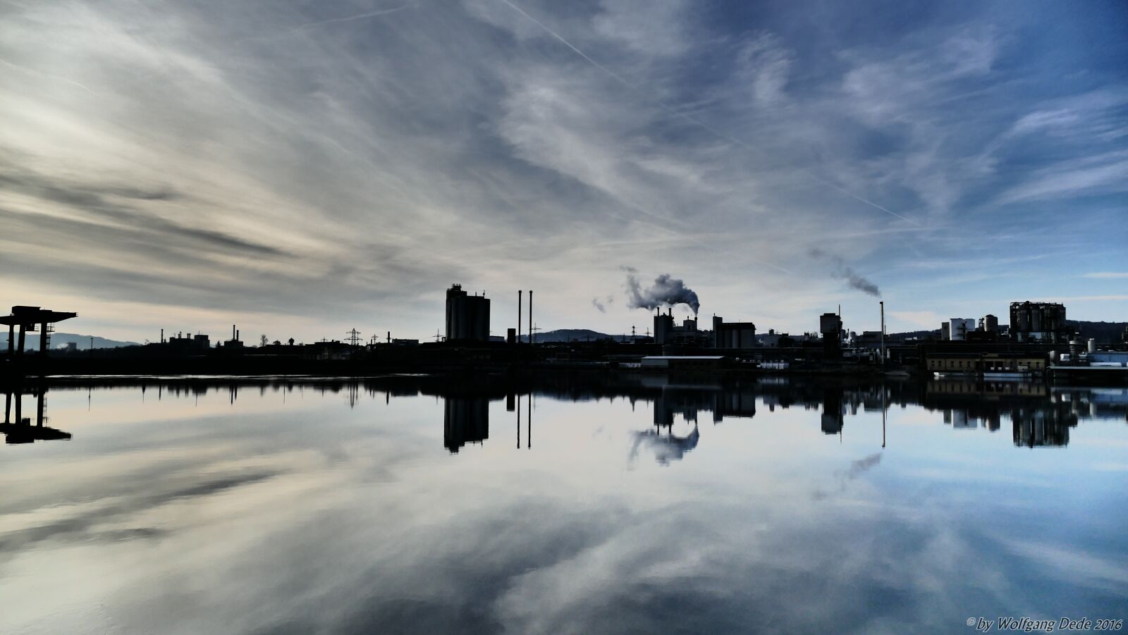 Panasonic Lumix DMC-FZ1000 sample photo. Landscape, water, mirror photography