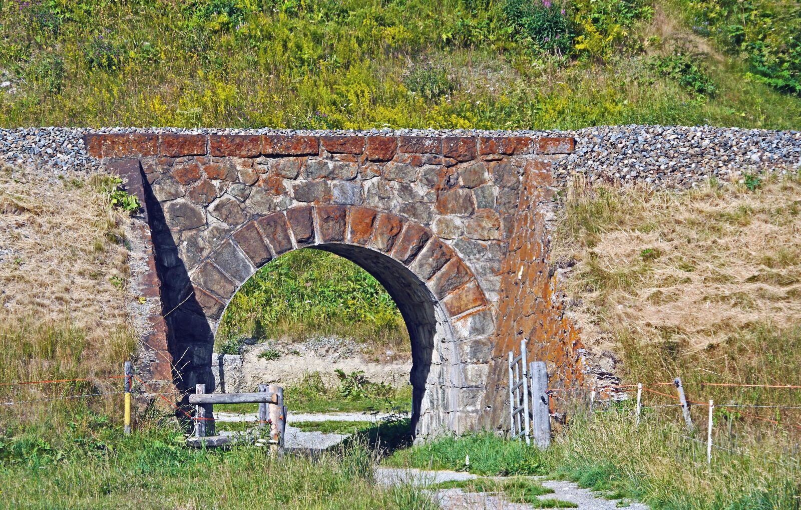 Panasonic Lumix DMC-GH3 sample photo. Bridge, arch, structure, architecture photography