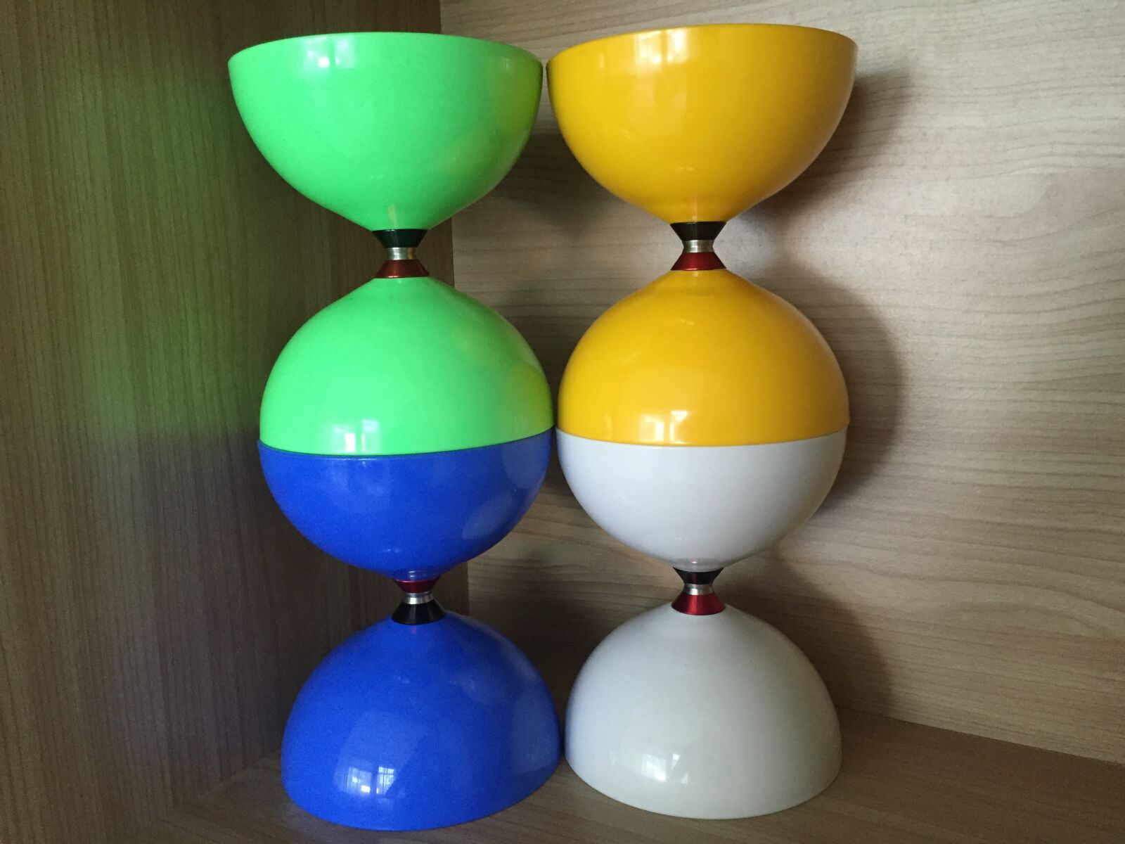 Apple iPhone 6 sample photo. Diabolo, triple-bearing, taibolo photography