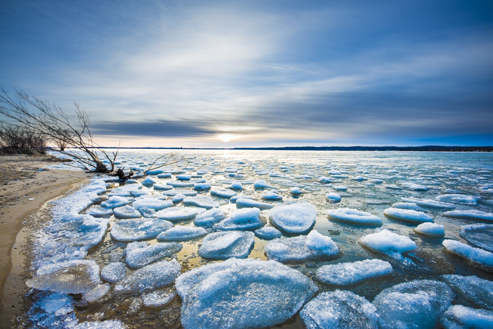 Nikon D810 sample photo. Ice, floes, water photography