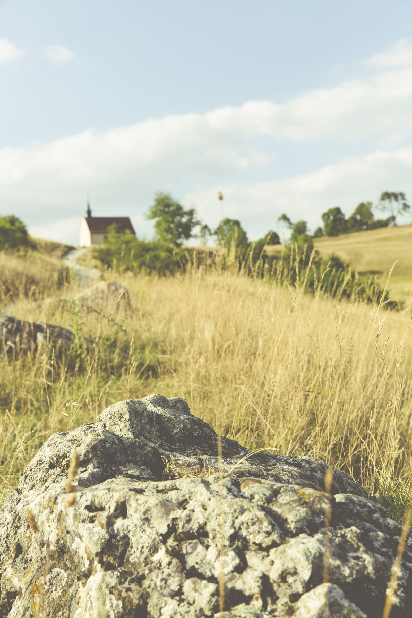 Canon EF 24-70mm F2.8L II USM sample photo. Landscape, sky, clouds, countryside photography