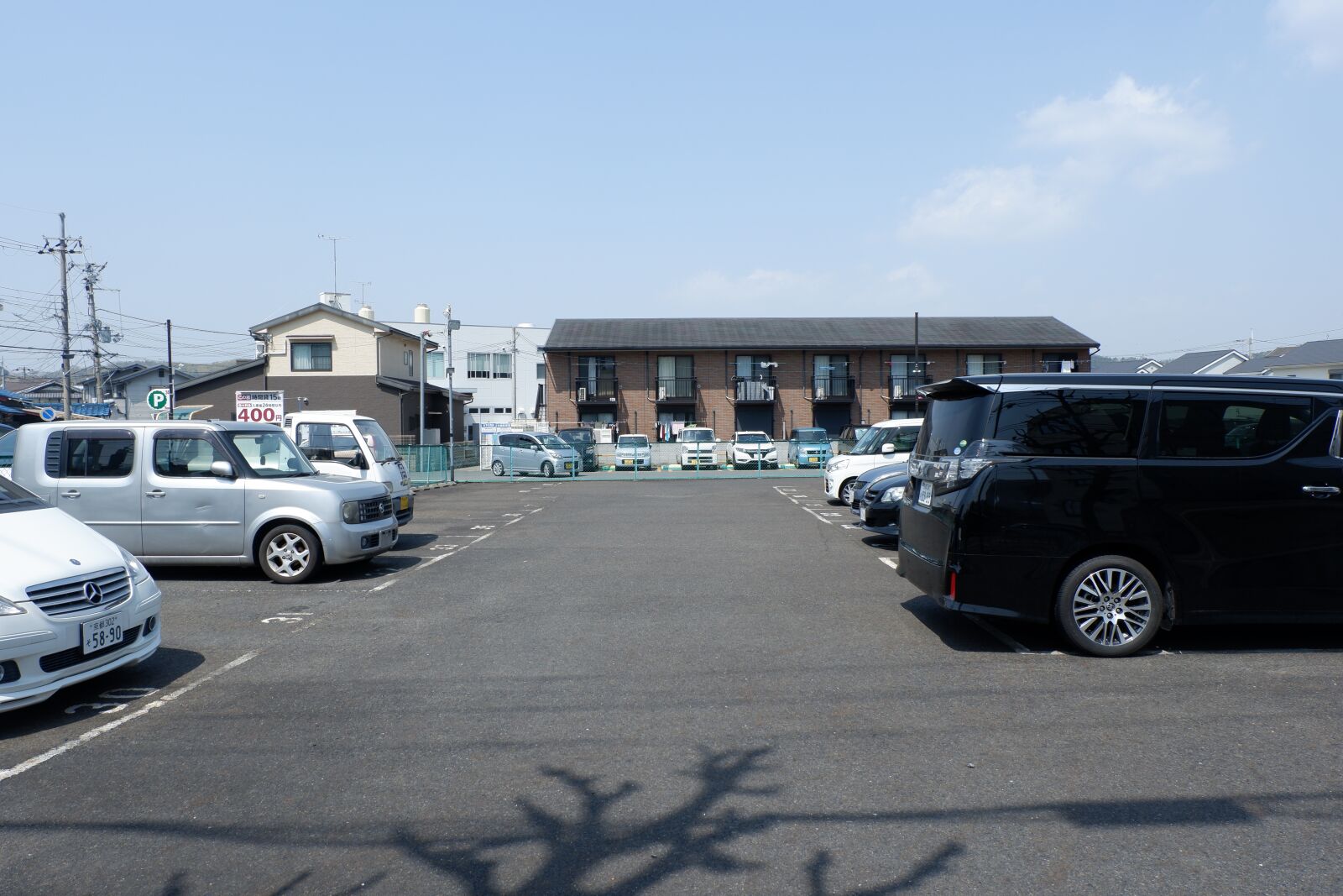 Fujifilm X-A3 sample photo. Parking lot, japan, open photography