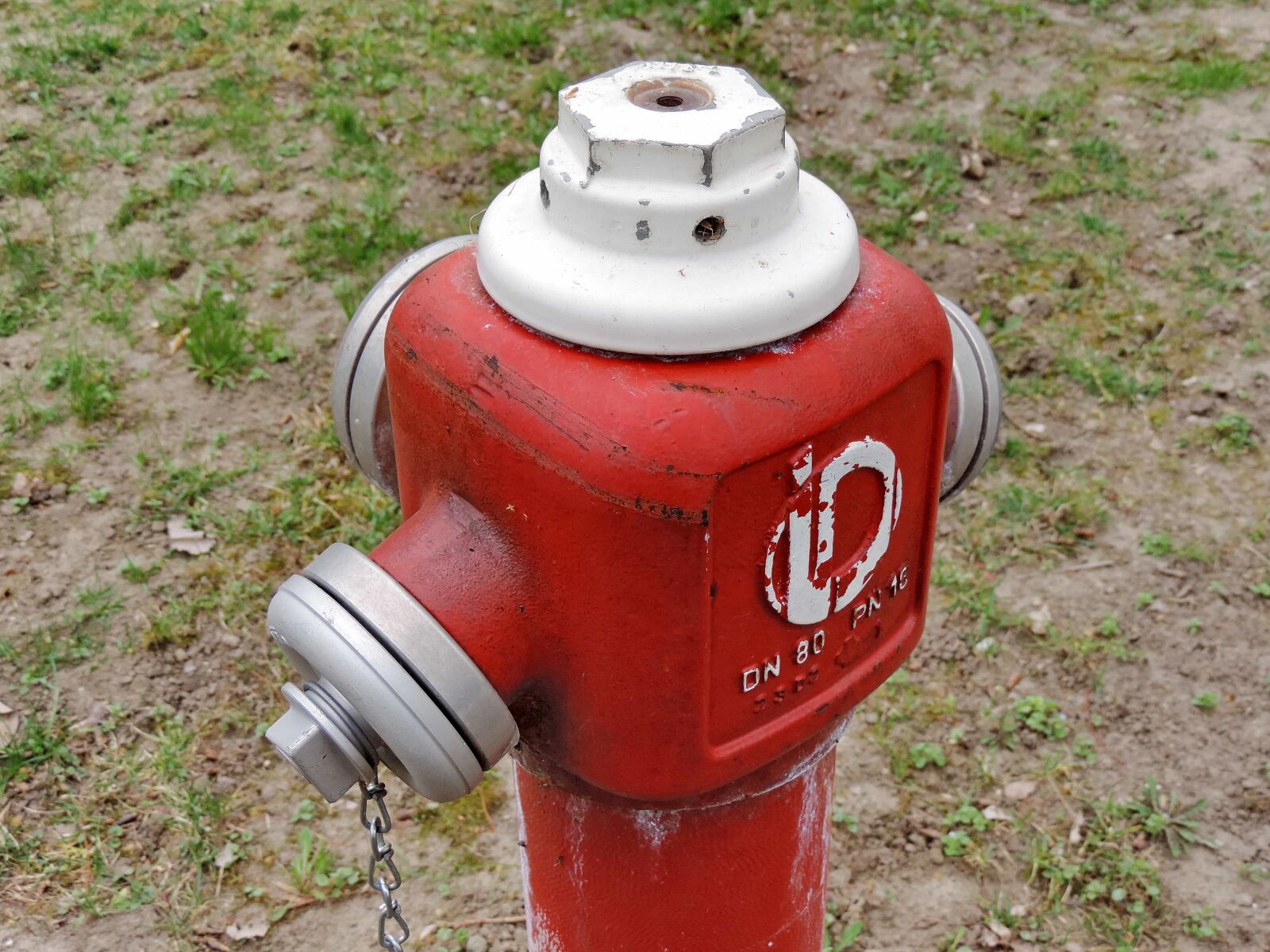 Nikon Coolpix P520 sample photo. Alloy, faucet, hydrant, industry photography