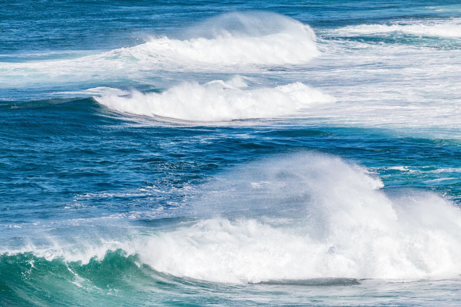 Canon EOS 70D sample photo. "Waves, sea, ocean" photography