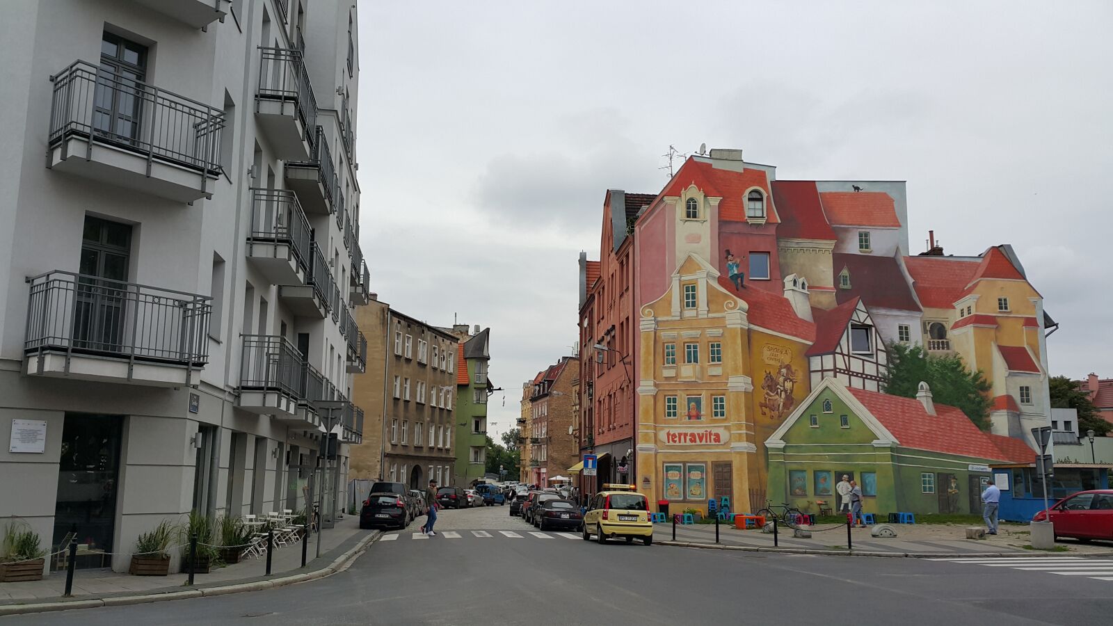 Samsung Galaxy Note4 sample photo. Architecture, poznan, murals photography
