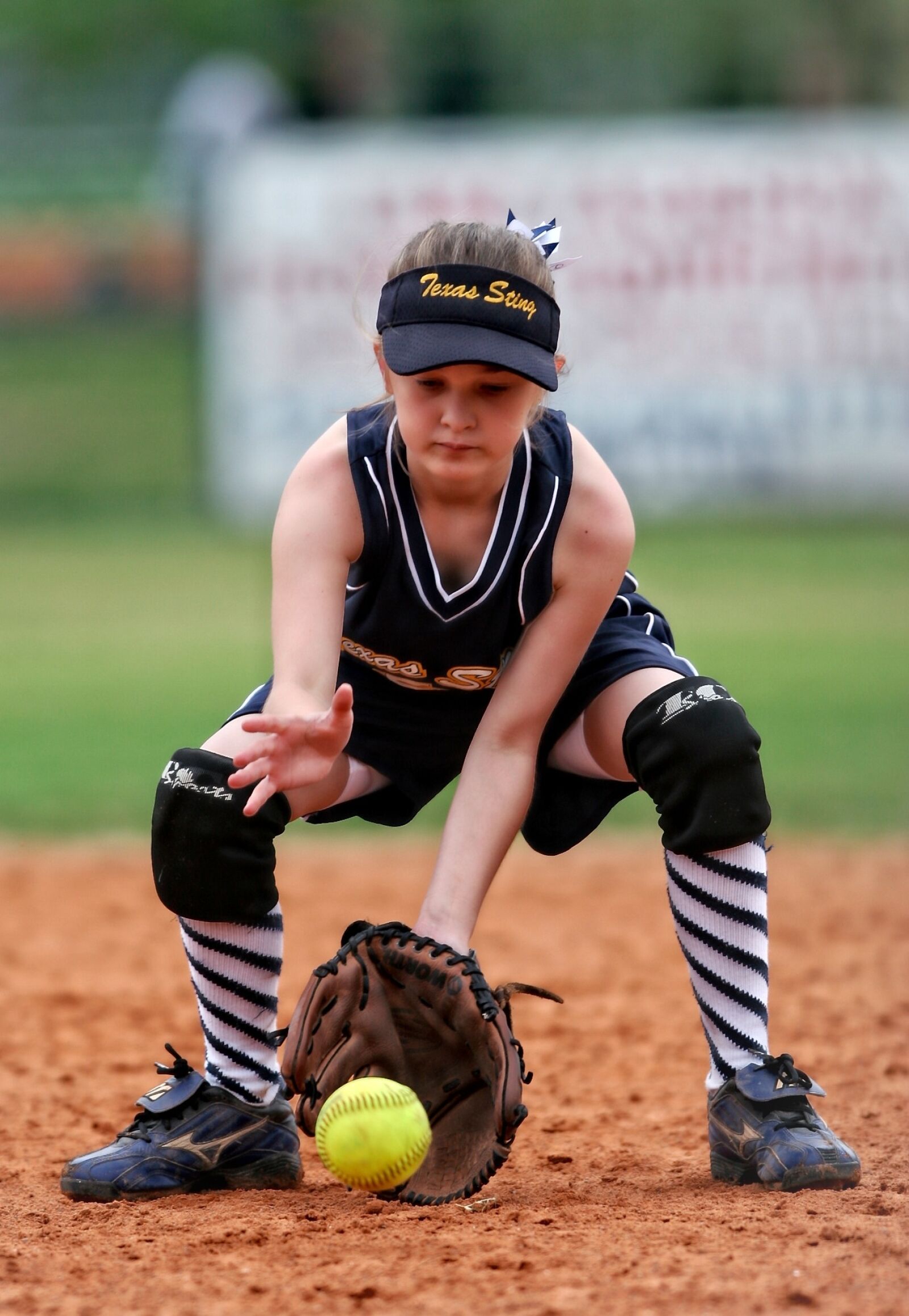 Canon EOS 20D sample photo. Softball, player, girl photography