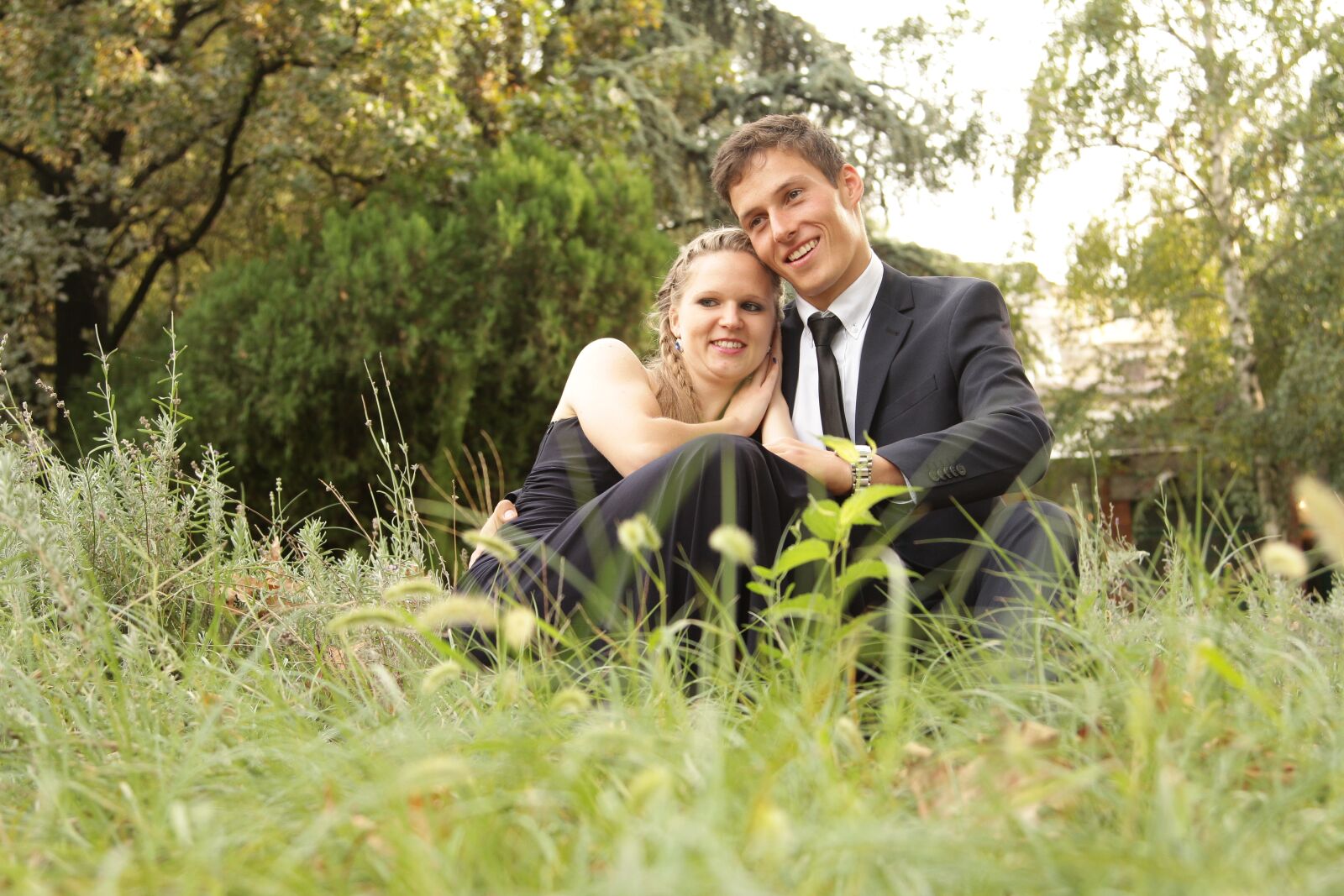 Canon EOS 60D + Canon EF 24-105mm F4L IS USM sample photo. Wedding, love, romantic photography