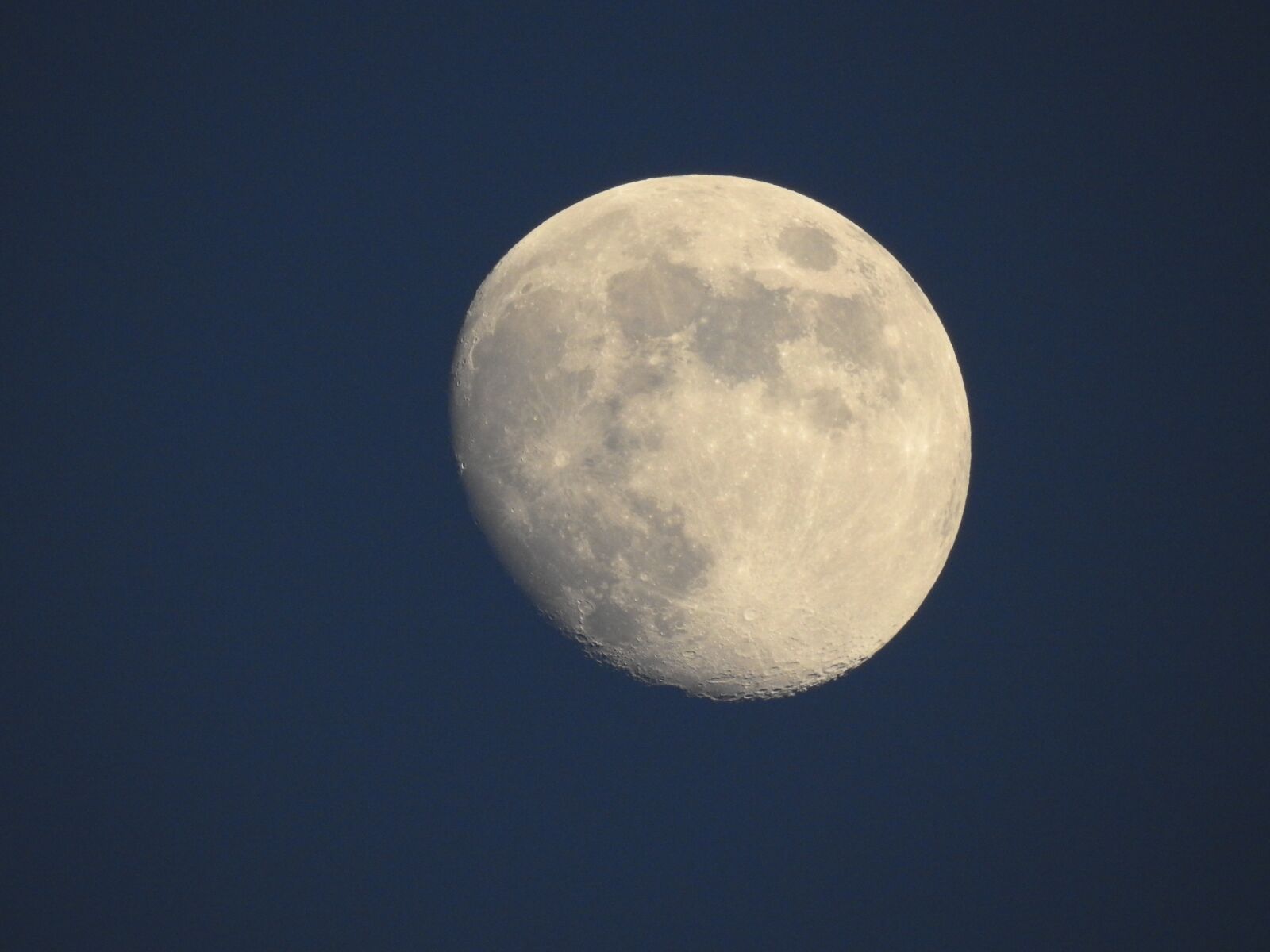 Nikon Coolpix P900 sample photo. Moon, night, space photography