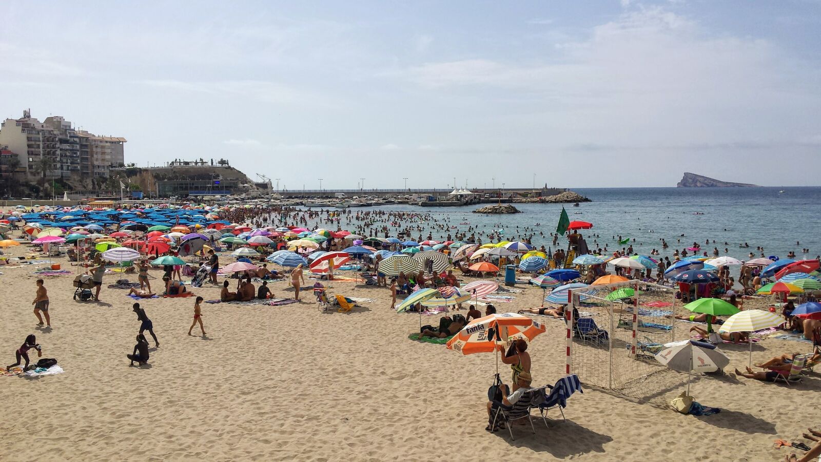 Samsung Galaxy S4 sample photo. Beach, benidorm, spain photography