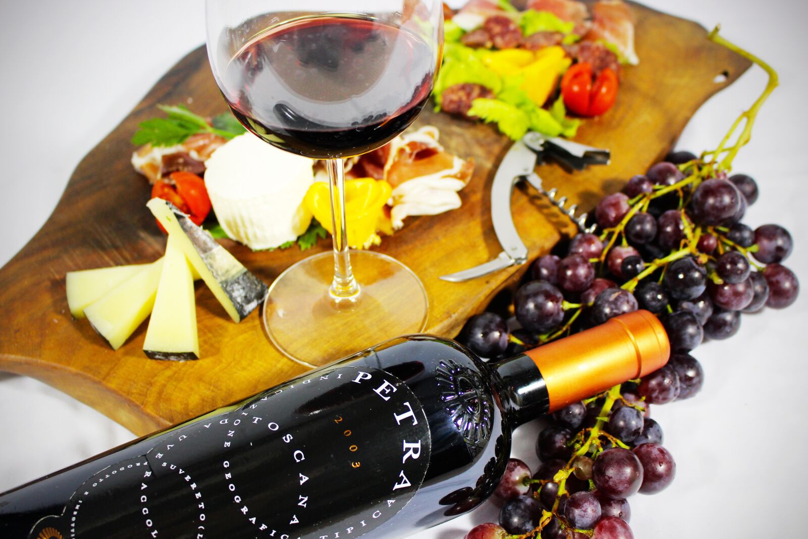 Canon EOS 700D (EOS Rebel T5i / EOS Kiss X7i) sample photo. Wine, grapes, vine photography