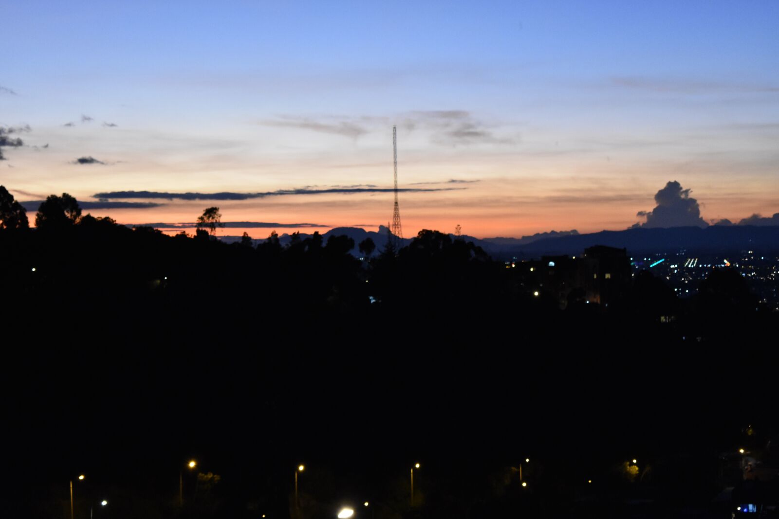 Nikon D3400 sample photo. Bogotá, chapinero alto, sunset photography