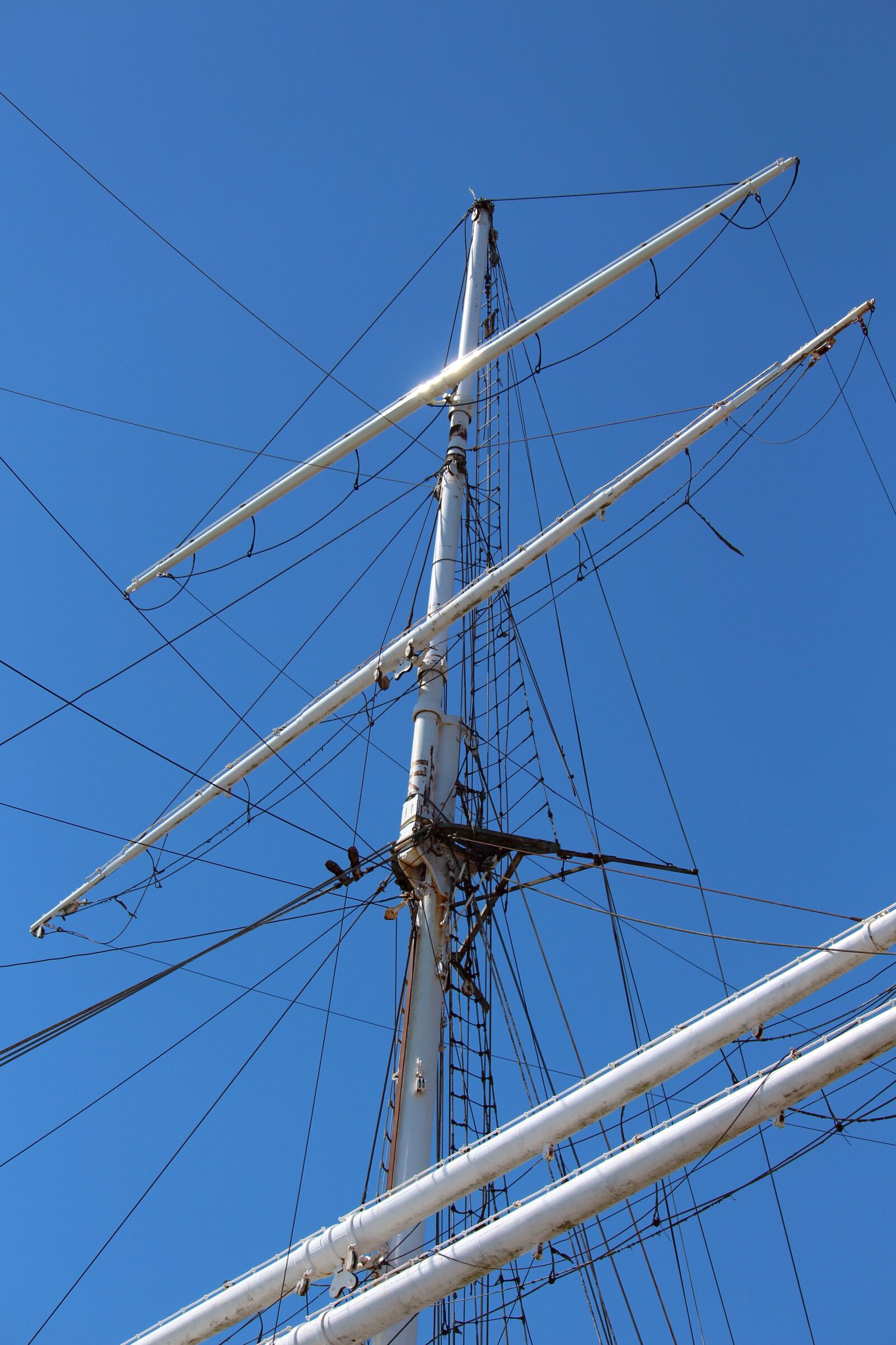 Canon EOS 700D (EOS Rebel T5i / EOS Kiss X7i) sample photo. Gorch fock, sail training photography