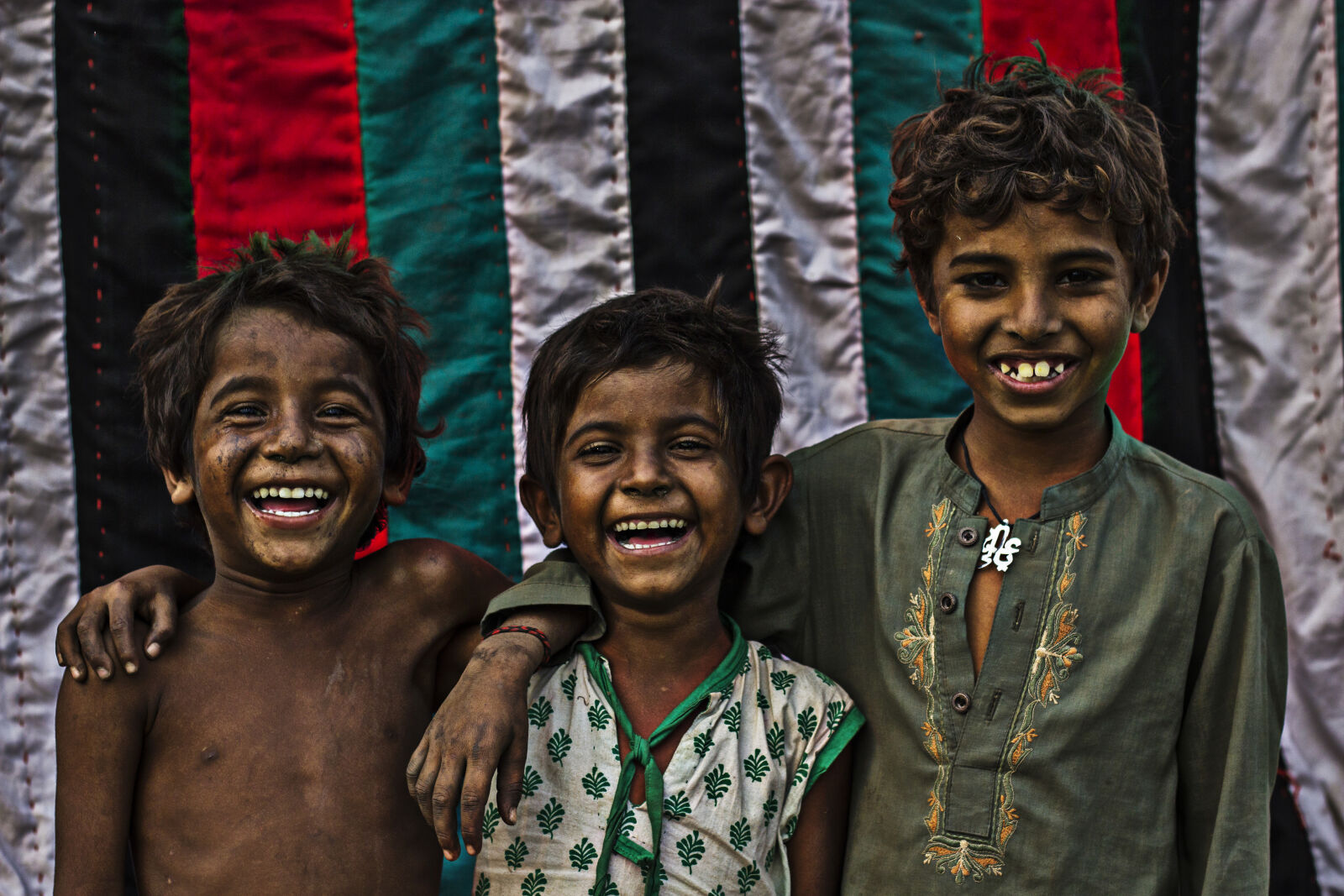 Canon EOS 600D (Rebel EOS T3i / EOS Kiss X5) sample photo. Fun, kids, lahore, pakistan photography