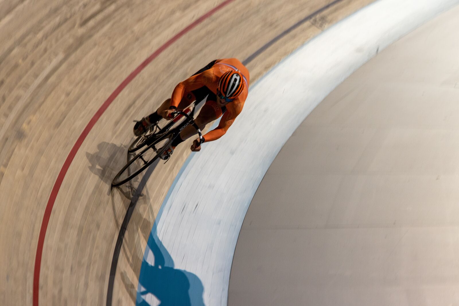 Tamron SP AF 70-200mm F2.8 Di LD (IF) MACRO sample photo. Speed, cycling, the track photography