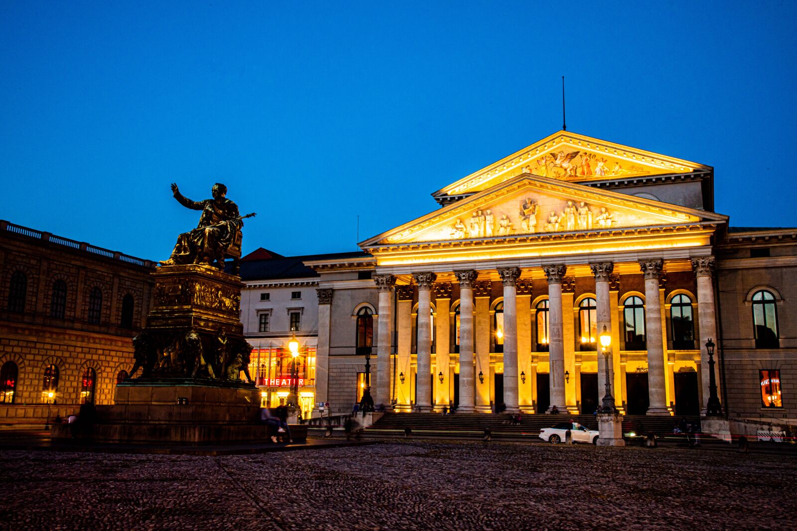 Nikon D850 sample photo. Munich, opera, night photography
