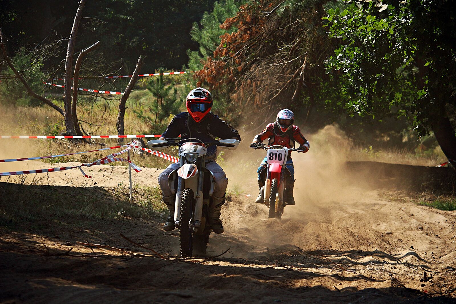 Canon EOS 100D (EOS Rebel SL1 / EOS Kiss X7) sample photo. Motocross, enduro, motorsport photography