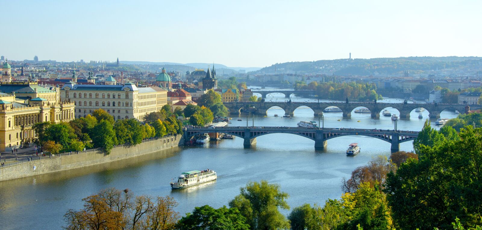Nikon D5100 sample photo. Prague, moldova, bridges photography