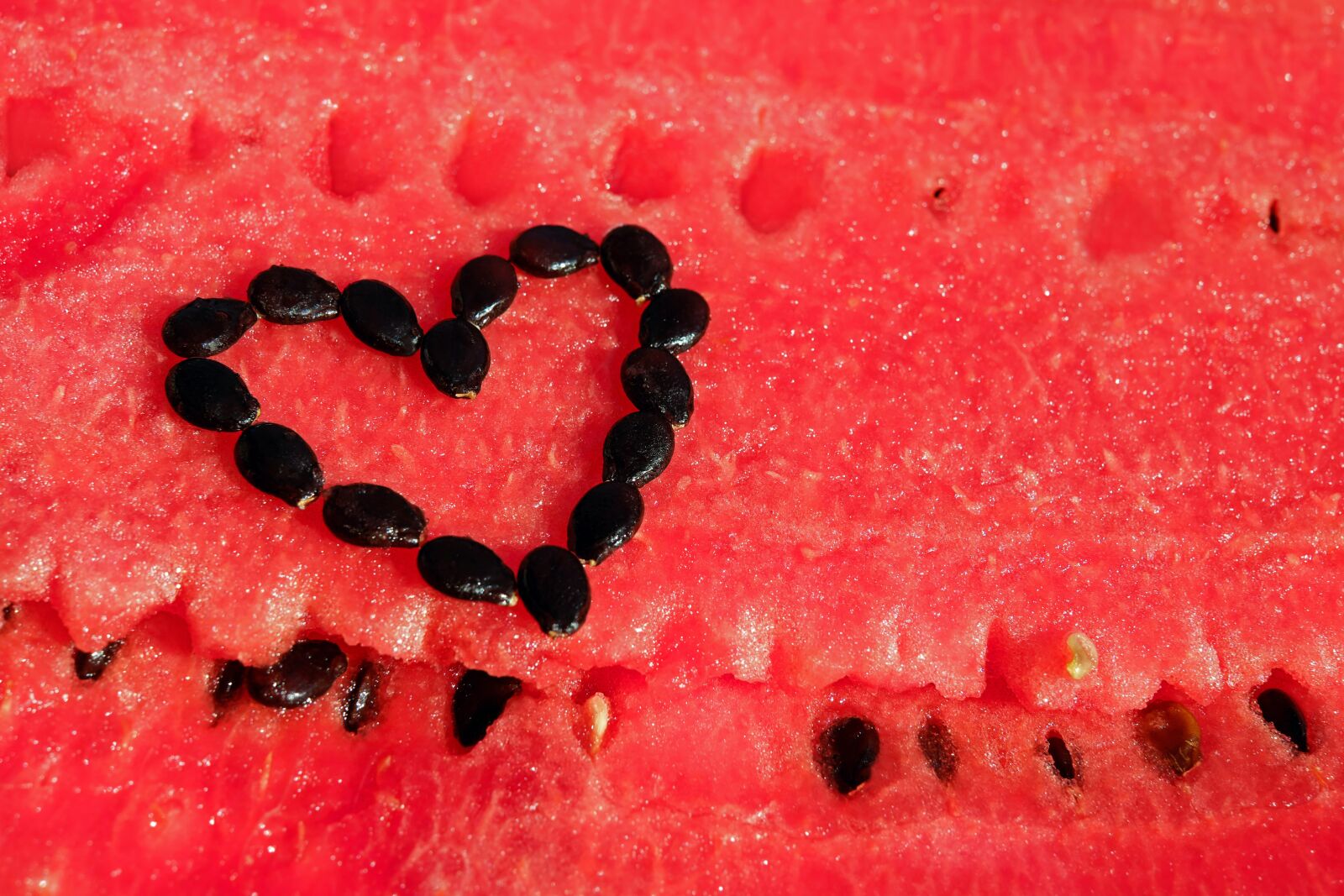Fujifilm X-T10 + Fujifilm XF 35mm F1.4 R sample photo. Watermelon, fruit, red photography
