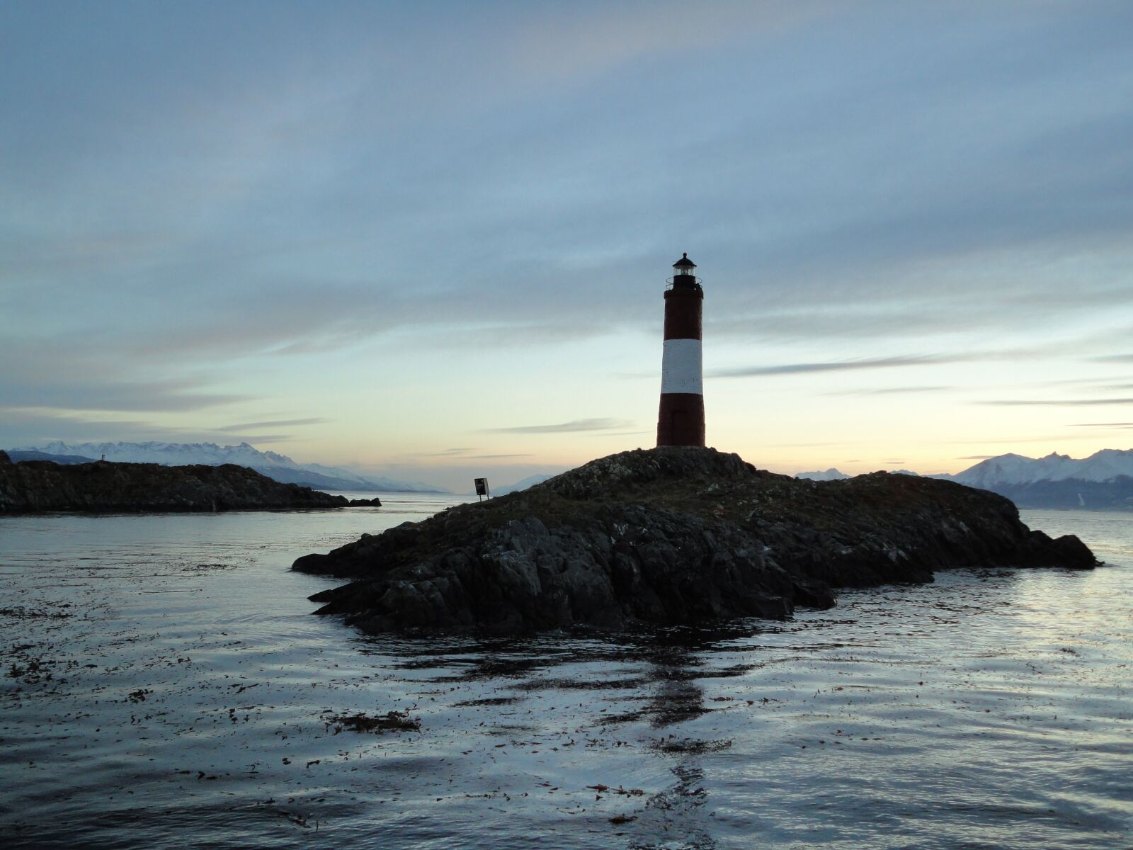 Sony DSC-W350 sample photo. Lighthouse, beagle channel, ushuaia photography