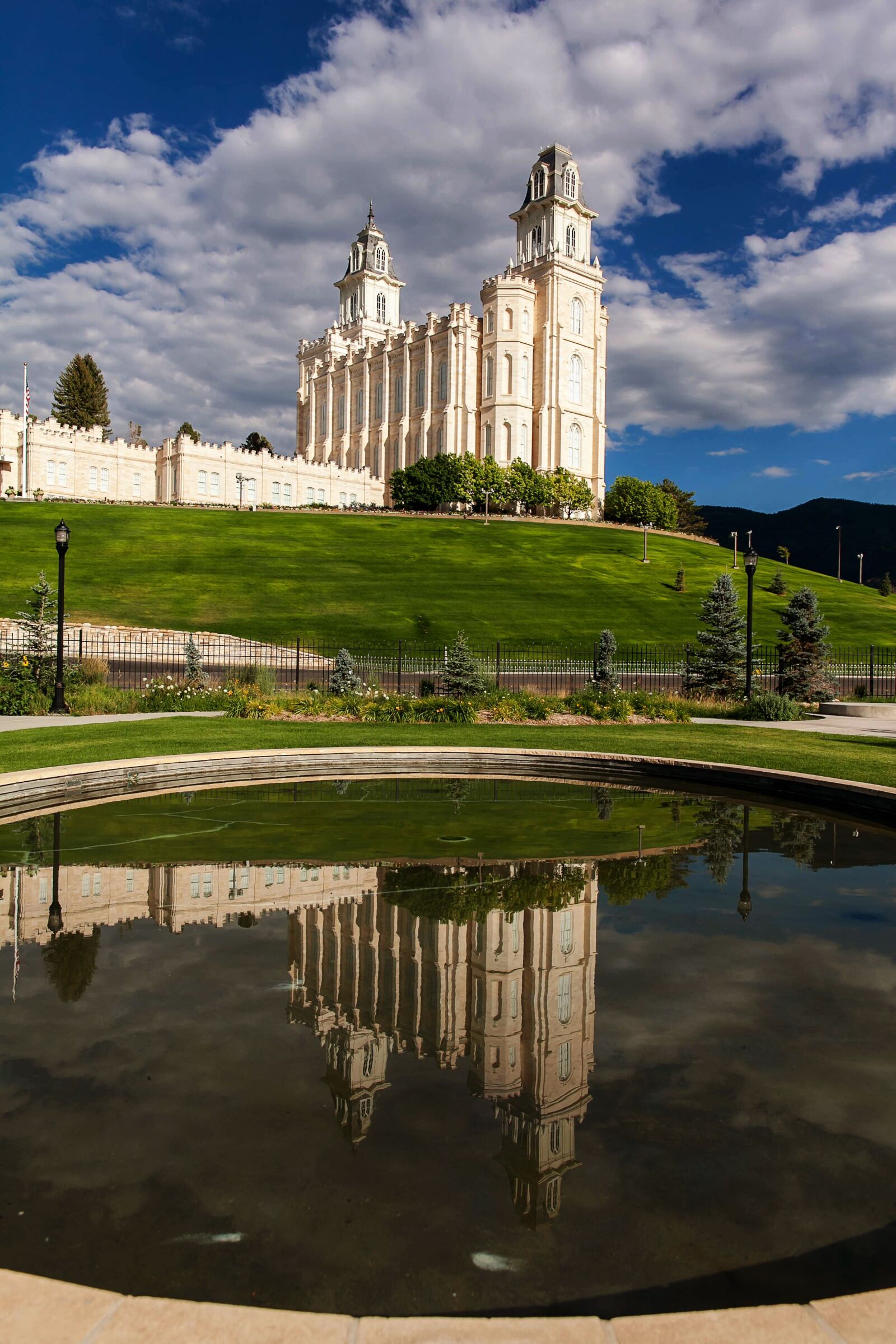 Canon EOS 5D Mark II sample photo. Lds, temple, manti photography