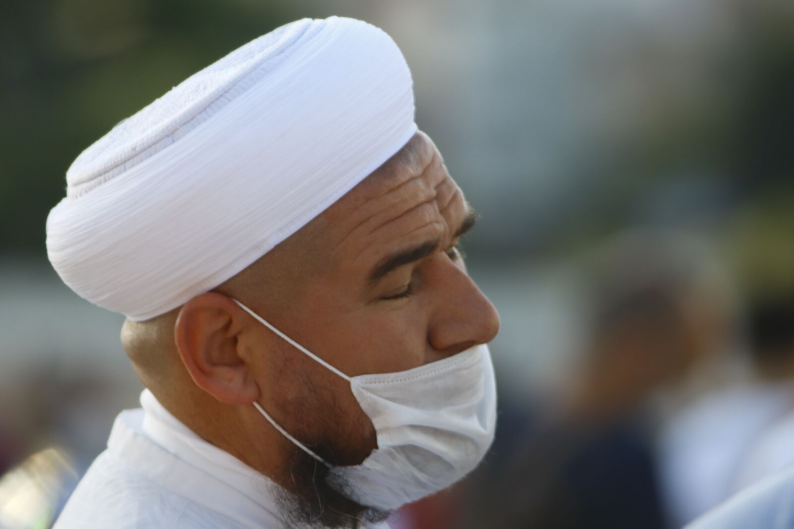 Canon EOS 200D (EOS Rebel SL2 / EOS Kiss X9) sample photo. Pilgrim, skullcap, mevlana photography