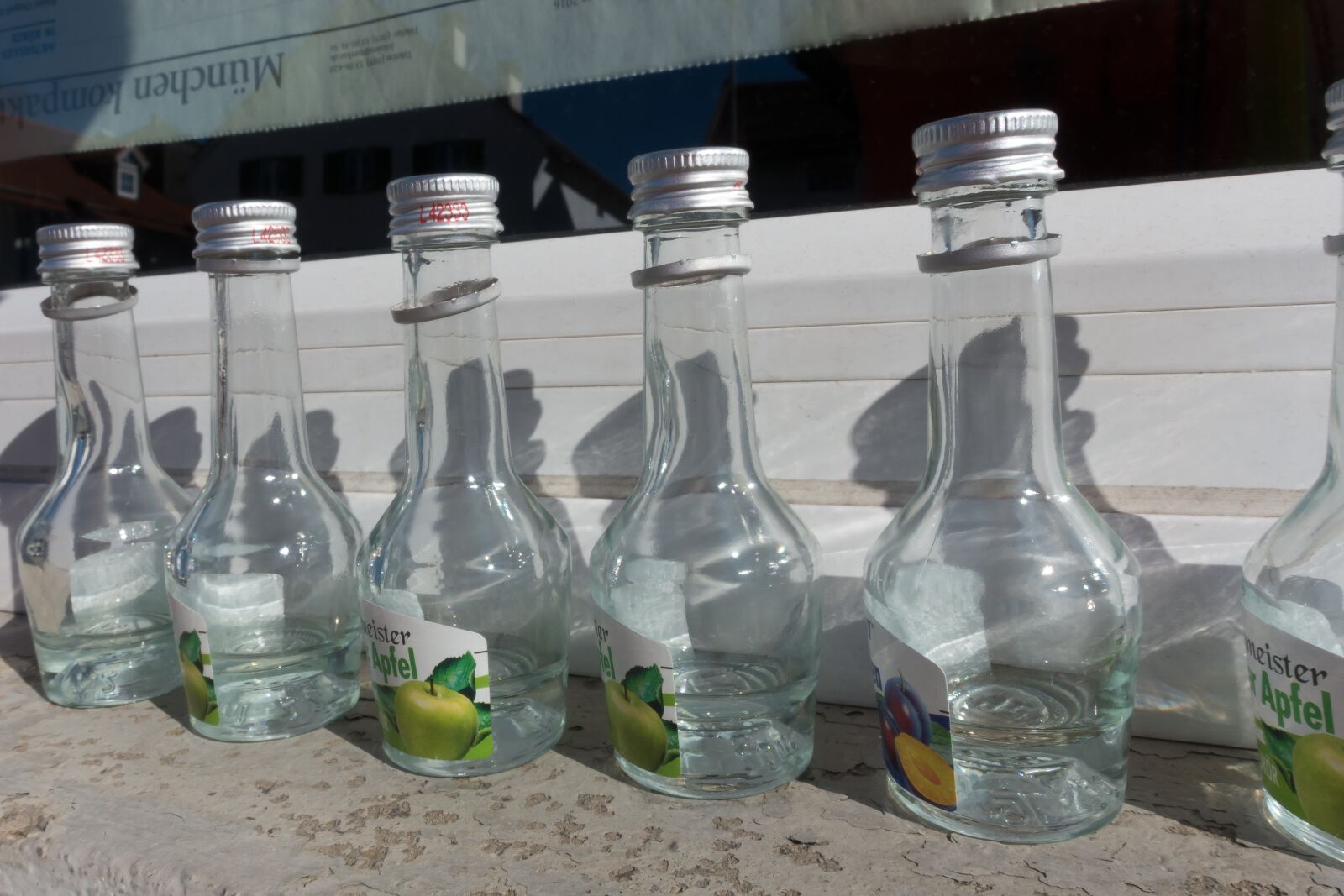 Sony Cyber-shot DSC-RX100 III sample photo. Alcohol, abuse, alcoholism photography