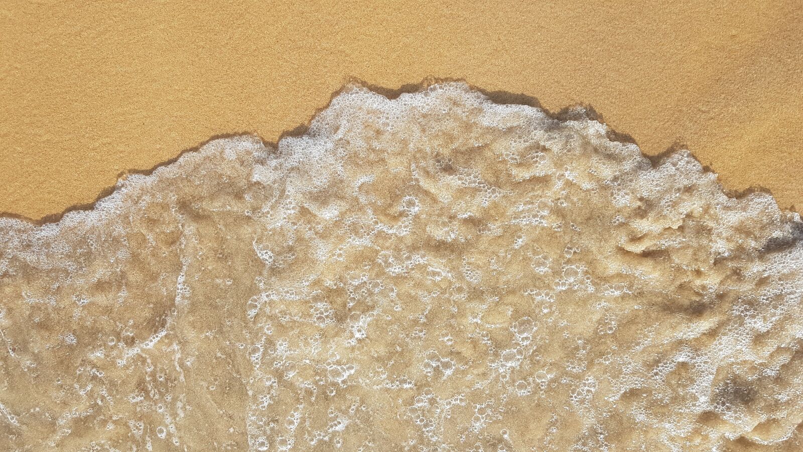 Samsung Galaxy Note Fan Edition sample photo. Sand, see, water photography