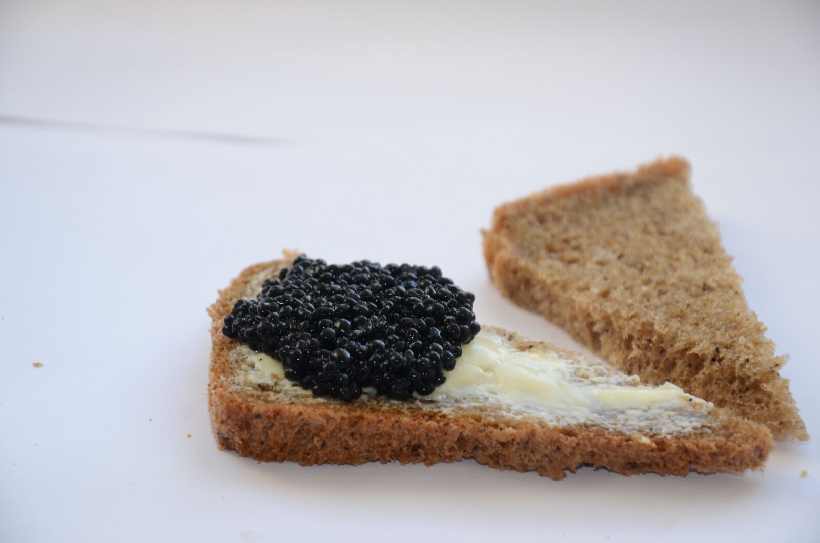 Nikon D7000 sample photo. A sandwich, caviar, breakfast photography